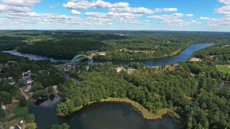 Tyngsborough Bridge Area